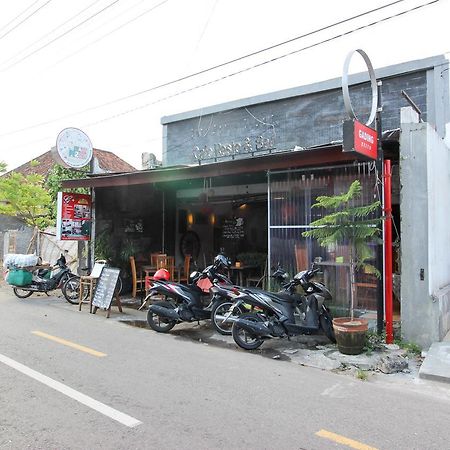 Reddoorz Plus @ Prawirotaman 3 Jogyakarta Zewnętrze zdjęcie